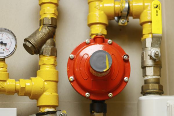 Commercial Gas Line Service in Powder Springs